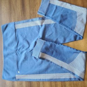 Fabletics X-Large Blue and White Active Pants